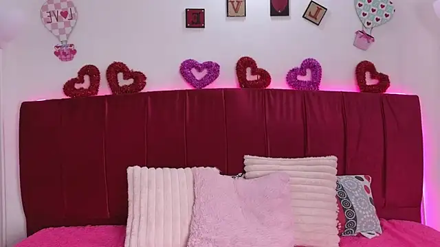 cuteeimy online show from 14, 2, 2026