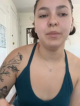 babykalirose online show from 17, 4, 2026