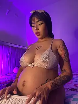 lucialauper  online show from 12, 10, 2025