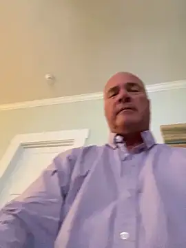 cyclone1212 online show from 10, 4, 2026