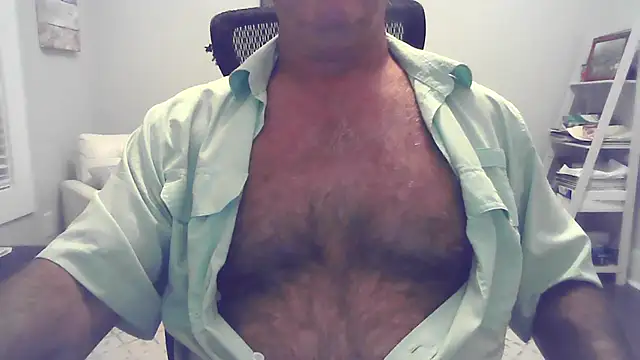 Snapshot of cyclone1212 chatting on 15, 6, 2026 cyclone1212 online show from 15, 6, 2026