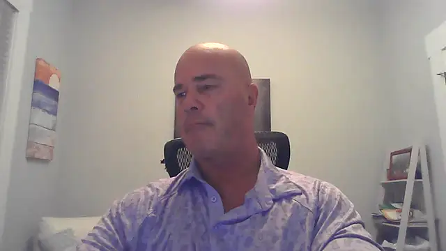Snapshot of cyclone1212 chatting on 3, 8, 2026 cyclone1212 online show from 3, 8, 2026