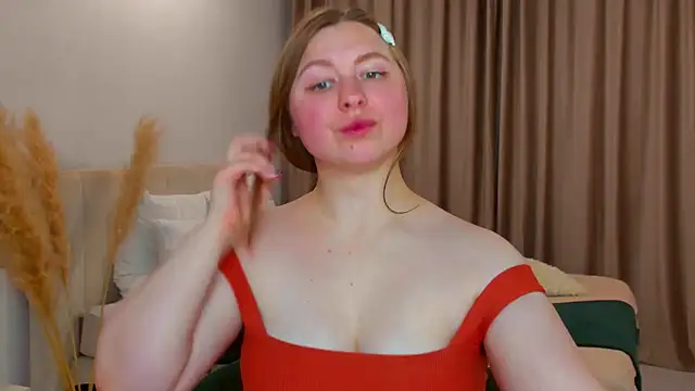 Snapshot of la__fleur chatting on 30, 9, 2025 la fleur online show from 30, 9, 2025