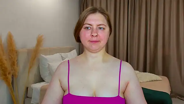 Snapshot of la__fleur chatting on 20, 10, 2025 la fleur online show from 20, 10, 2025