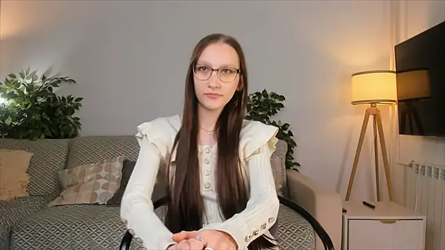 Snapshot of AnnisGelI chatting on 1, 12, 2025 AnnisGelI online show from 1, 12, 2025