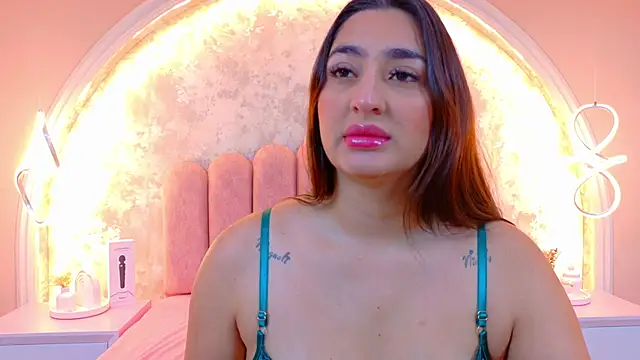 JasmineRhodes online show from 23, 2, 2026