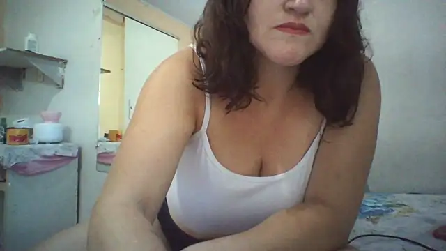 Snapshot of Vanessinhadappkrosa chatting on 4, 7, 2026 Vanessinhadappkrosa online show from 4, 7, 2026