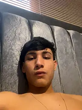 Snapshot of cody_fox10 chatting on 14, 9, 2025 cody fox10 online show from 14, 9, 2025