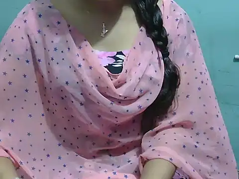 Snapshot of lovely_soniya chatting on 18, 9, 2025 lovely soniya online show from 18, 9, 2025