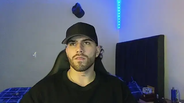 Snapshot of Ades_Lowe chatting on 10, 2, 2026 Ades Lowe online show from 10, 2, 2026