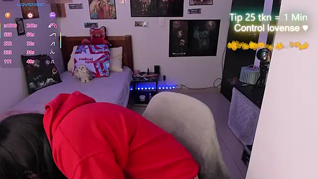 Snapshot of Cherry_blush_ chatting on 4, 2, 2026 Cherry blush online show from 4, 2, 2026