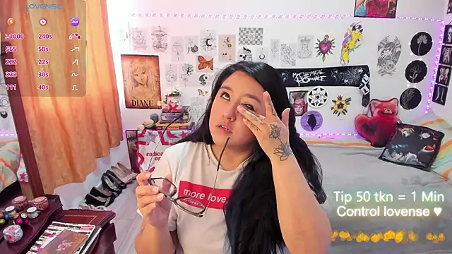 Snapshot of Cherry_blush_ chatting on 2, 3, 2026 Cherry blush online show from 2, 3, 2026