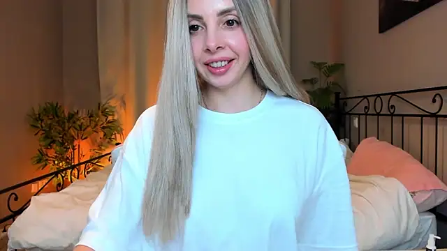 VelvetEliza online show from 10, 3, 2026