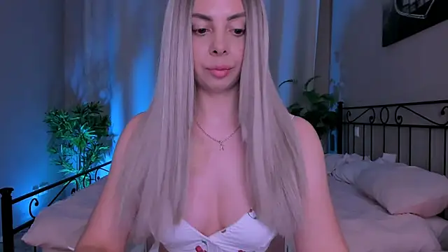 VelvetEliza online show from 5, 7, 2026