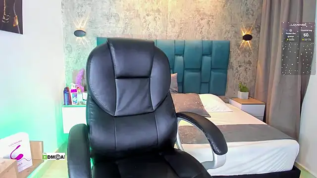 susanasmith18 online show from 24, 11, 2025