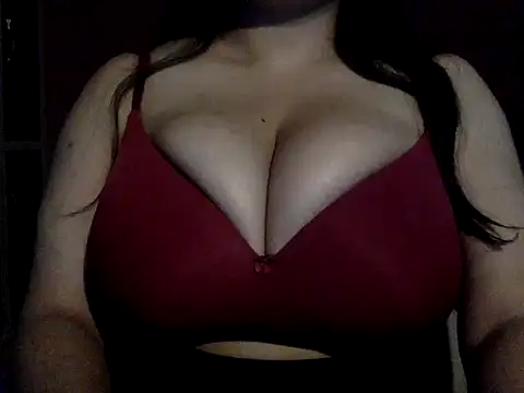 LittleHeartss online show from 22, 10, 2025