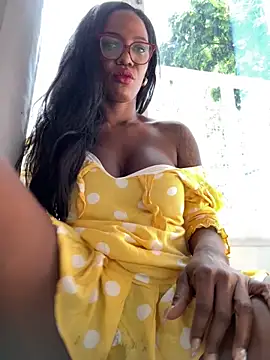 Snapshot of Bustykeyla chatting on 13, 10, 2025 Bustykeyla online show from 13, 10, 2025