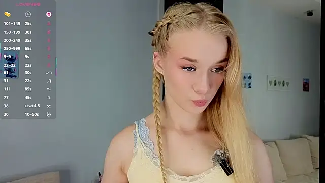 Snapshot of Emma_Frosty chatting on 13, 7, 2026 Emma Frosty online show from 13, 7, 2026