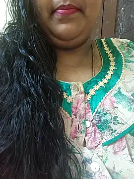 Villageanuty online show from 5, 10, 2025