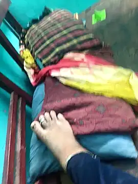 Villageanuty online show from 9, 4, 2026