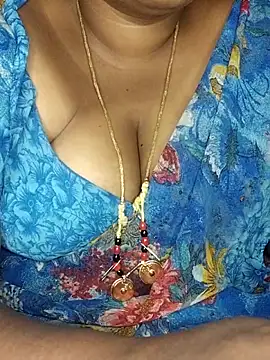 Snapshot of Mia-Telugu chatting on 23, 12, 2025 Mia-Telugu online show from 23, 12, 2025