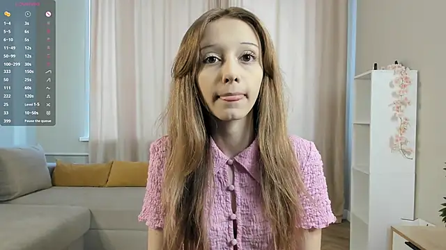 TaiteFairfield online show from 4, 2, 2026