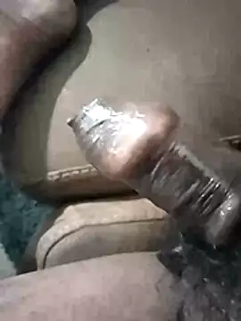 Curvy Pounder online show from 18, 11, 2025