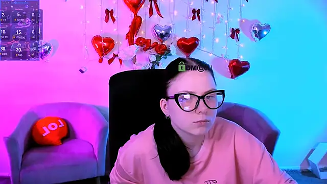 Snapshot of foxy_tease_ chatting on 23, 2, 2026 foxy tease online show from 23, 2, 2026