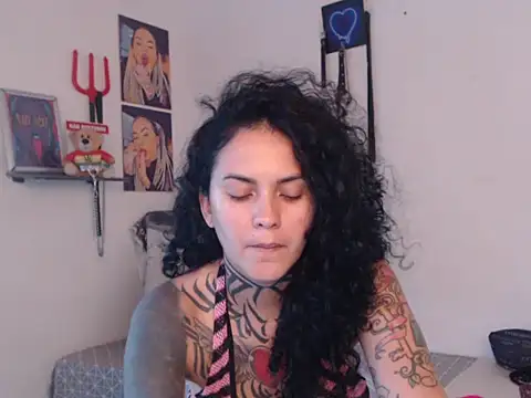 Sofia May online show from 18, 4, 2026