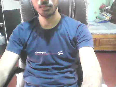 Snapshot of darkbluemoon chatting on 11, 2, 2026 darkbluemoon online show from 11, 2, 2026