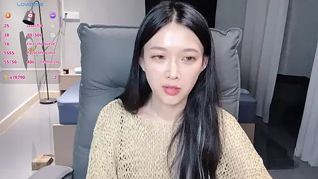 Snapshot of NiNi-baby520 chatting on 24, 10, 2025 NiNi-baby520 online show from 24, 10, 2025