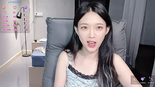 Snapshot of NiNi-baby520 chatting on 3, 11, 2025 NiNi-baby520 online show from 3, 11, 2025