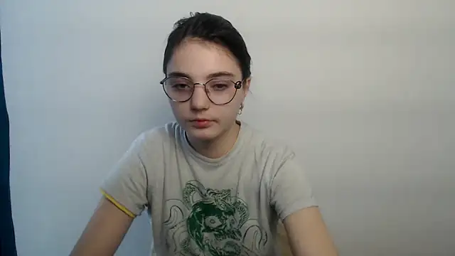 Snapshot of Sun_Shine__ chatting on 23, 2, 2026 Sun Shine online show from 23, 2, 2026