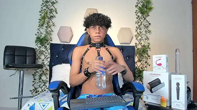  taylor black online show from 6, 11, 2025