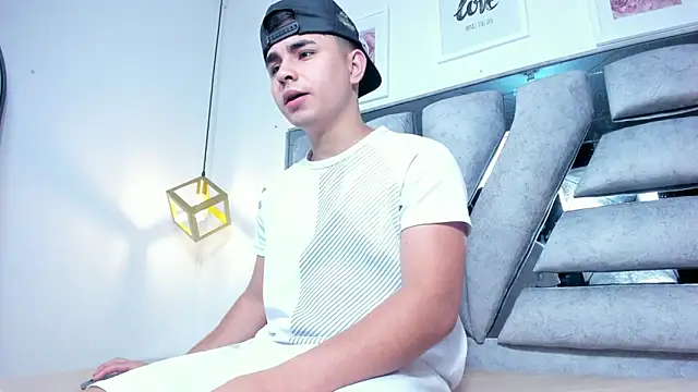 lianfox  online show from 10, 3, 2026