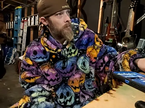 thejuicybacon online show from 13, 2, 2026