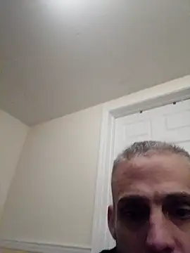 Snapshot of Stranwunder69 chatting on 4, 6, 2026 Stranwunder69 online show from 4, 6, 2026