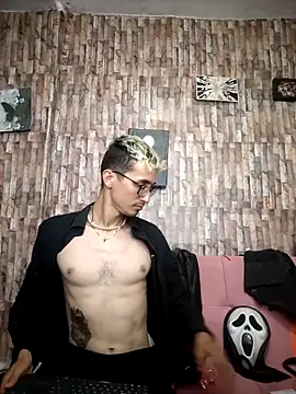 moorejhosua online show from 19, 10, 2025
