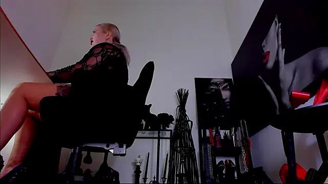 Snapshot of demisweet chatting on 23, 2, 2026 demisweet online show from 23, 2, 2026