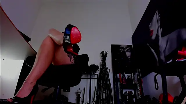 Snapshot of demisweet chatting on 25, 2, 2026 demisweet online show from 25, 2, 2026