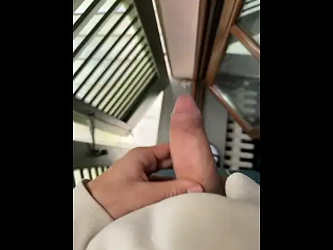 Snapshot of Pisellone18_ chatting on 23, 12, 2025 Pisellone18 online show from 23, 12, 2025