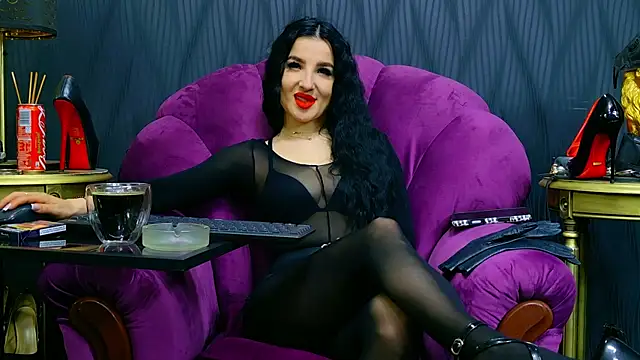 Snapshot of VivianReeve chatting on 26, 5, 2026 VivianReeve online show from 26, 5, 2026