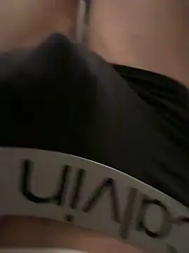 Big8inchUncutCock online show from 24, 5, 2026