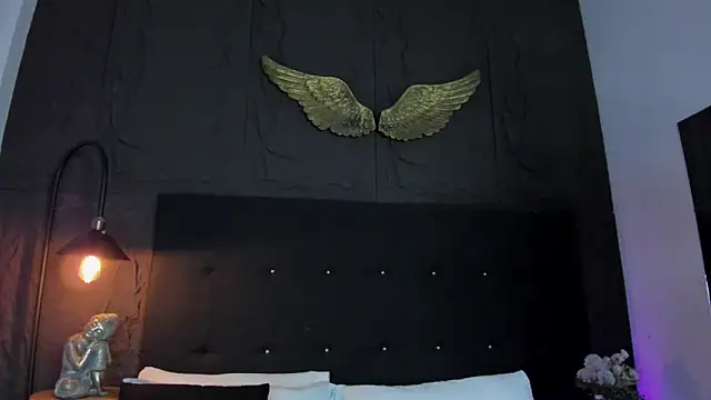 Rose Blossom online show from 21, 11, 2025