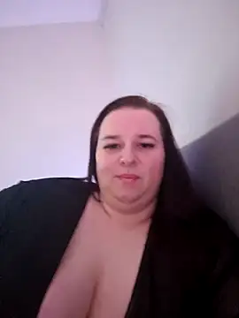 Snapshot of Curvaceouscarla chatting on 15, 1, 2026 Curvaceouscarla online show from 15, 1, 2026