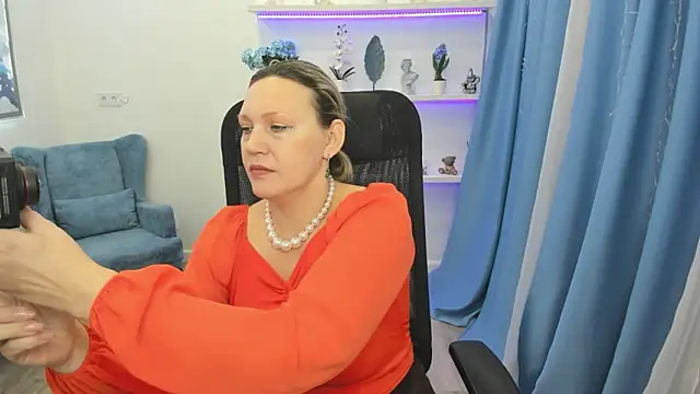 Snapshot of NinaStarle chatting on 1, 2, 2026 NinaStarle online show from 1, 2, 2026