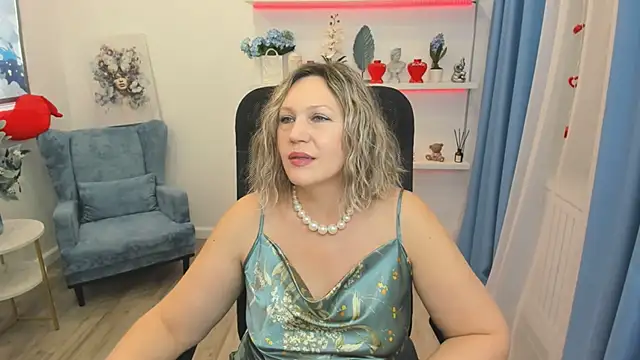 Snapshot of NinaStarle chatting on 5, 2, 2026 NinaStarle online show from 5, 2, 2026