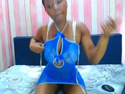 Snapshot of ebonyfirexx chatting on 23, 11, 2025 ebonyfirexx online show from 23, 11, 2025