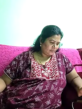 tamilaruvi online show from 8, 4, 2026