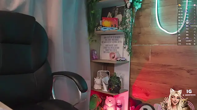 Miila snow online show from 28, 2, 2026